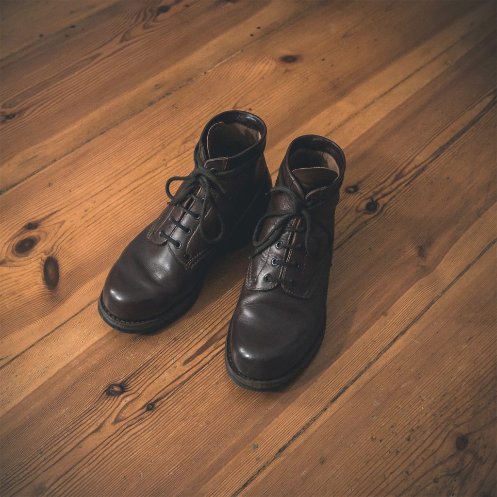 podstawy stylu militarnego dla mężczyzn dandycore moda męska gruby casualowy pasek service shoes trench boots casualowe trzewiki
